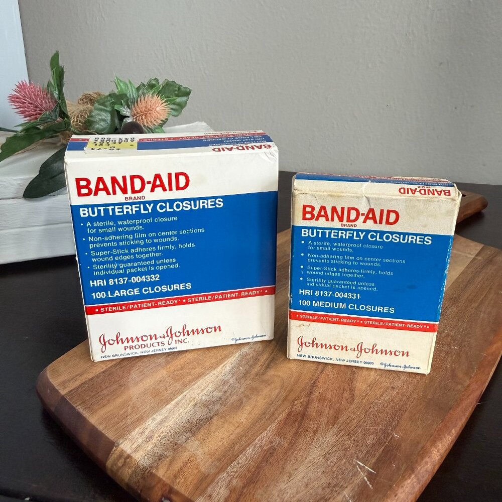 Vintage Band-Aid Butterfly Closure Bandages Johnson & Johnson Large Medium